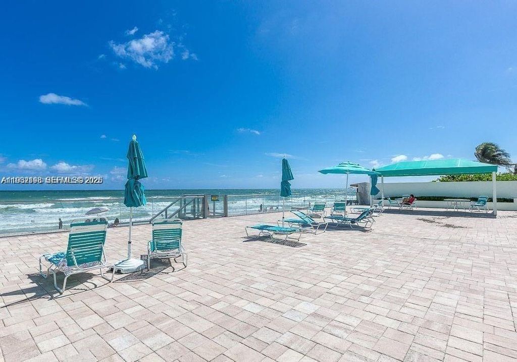 Photo of 3725 S Ocean Dr #508, Hollywood, FL 33019 (MLS # A11932198)
