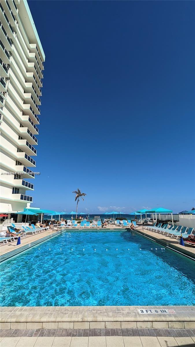 SEA AIR TOWERS CONDO - Residential