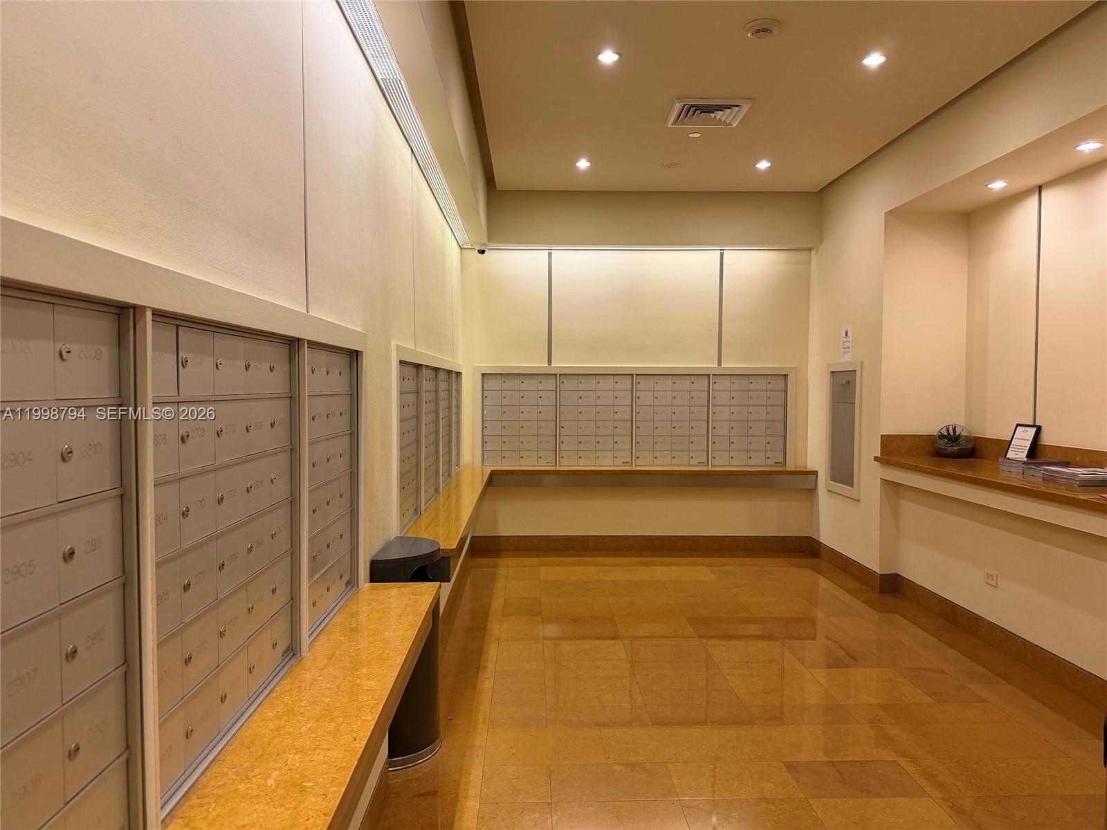 COURTS BRICKELL KEY CONDO - Residential Lease