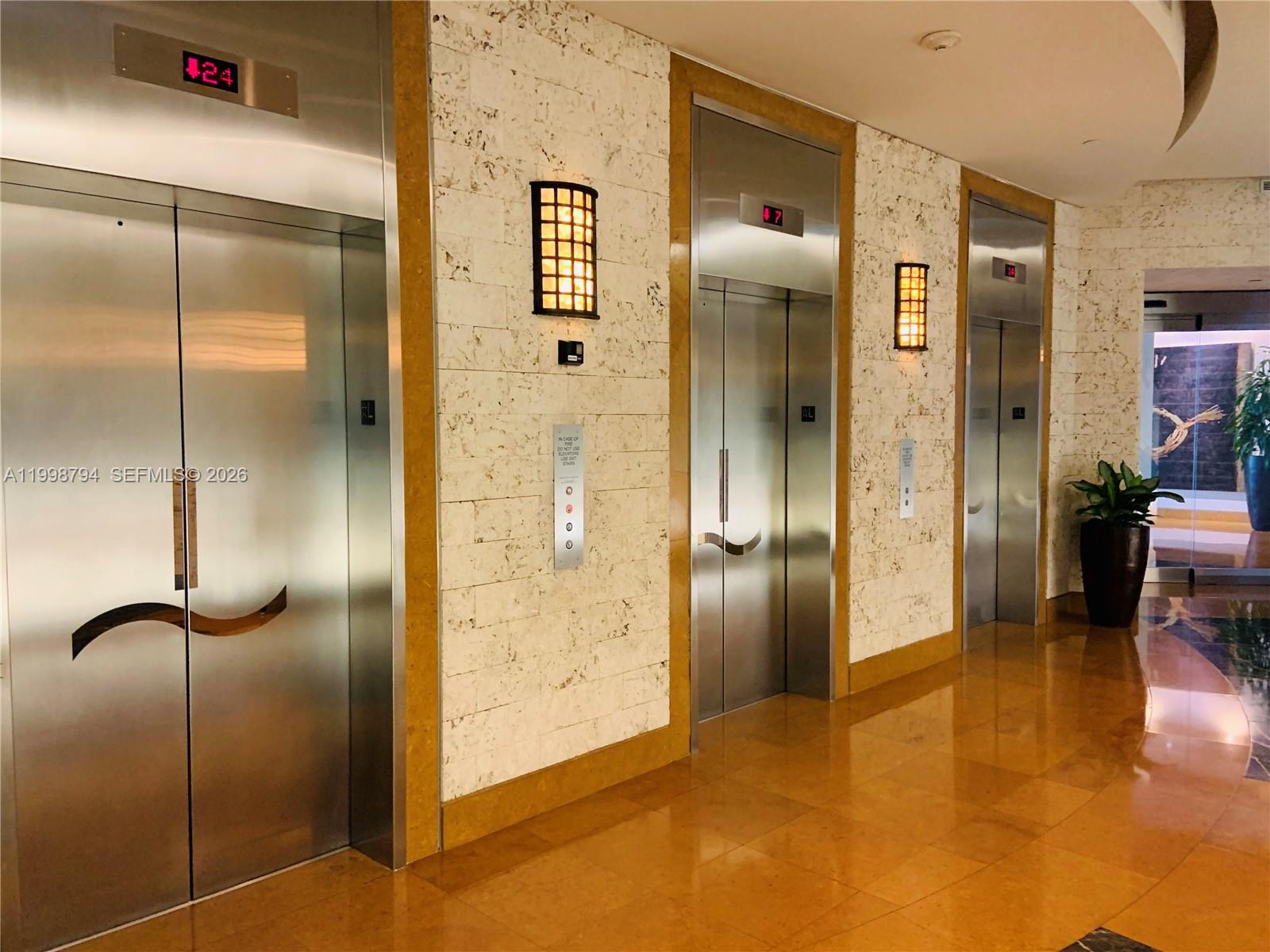 COURTS BRICKELL KEY CONDO - Residential Lease