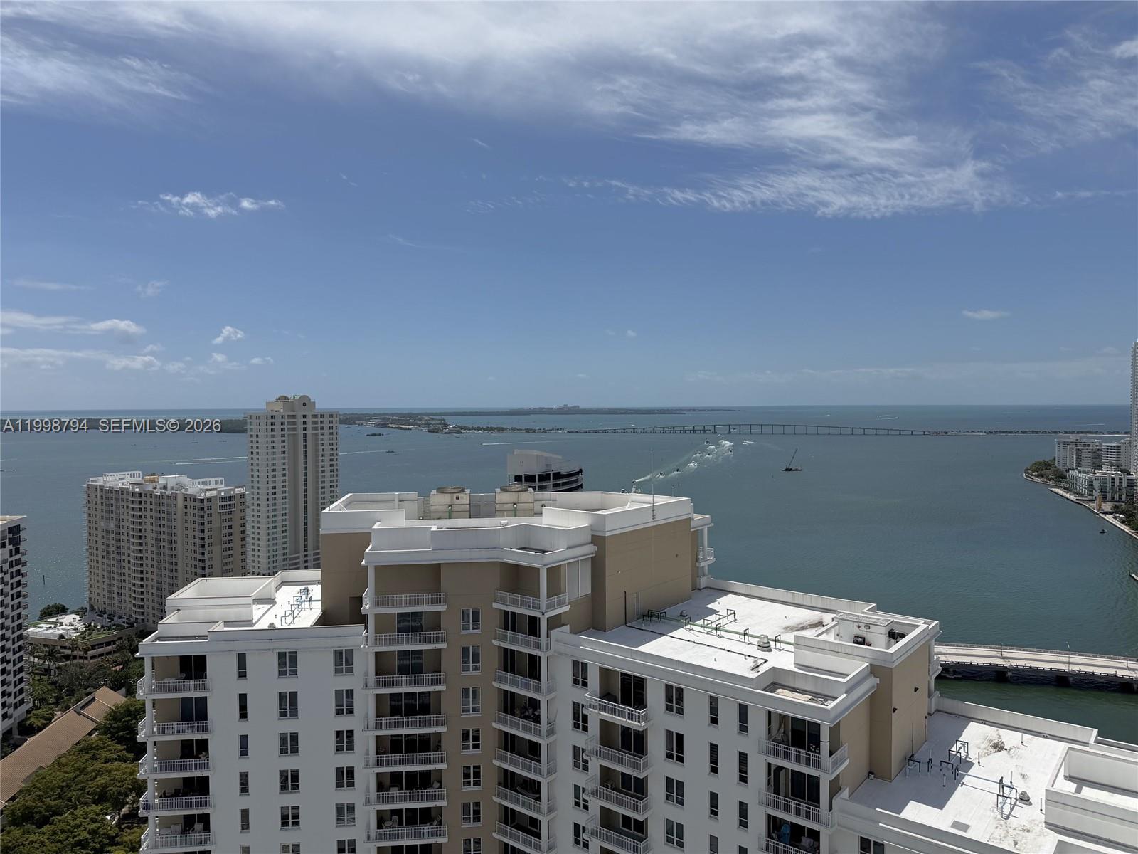 COURTS BRICKELL KEY CONDO - Residential Lease
