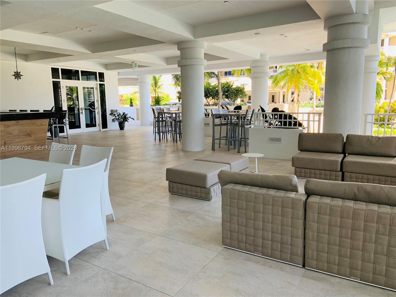 COURTS BRICKELL KEY CONDO - Residential Lease