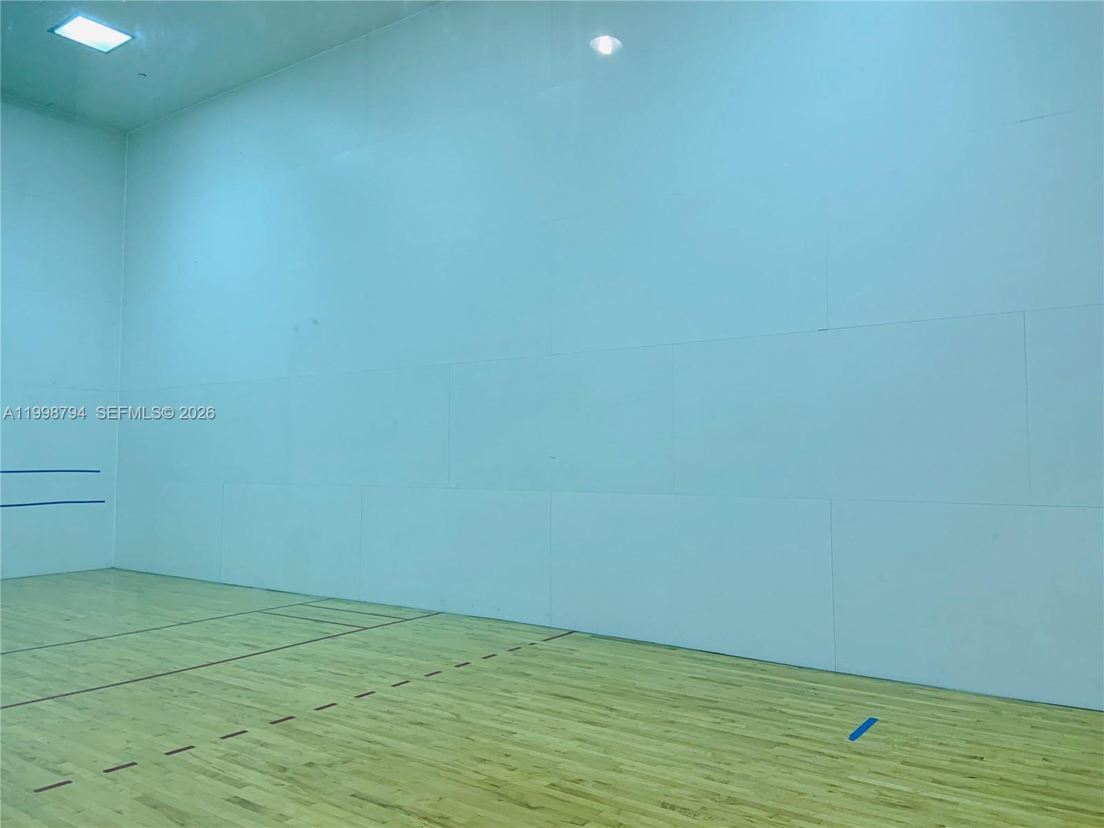 COURTS BRICKELL KEY CONDO - Residential Lease