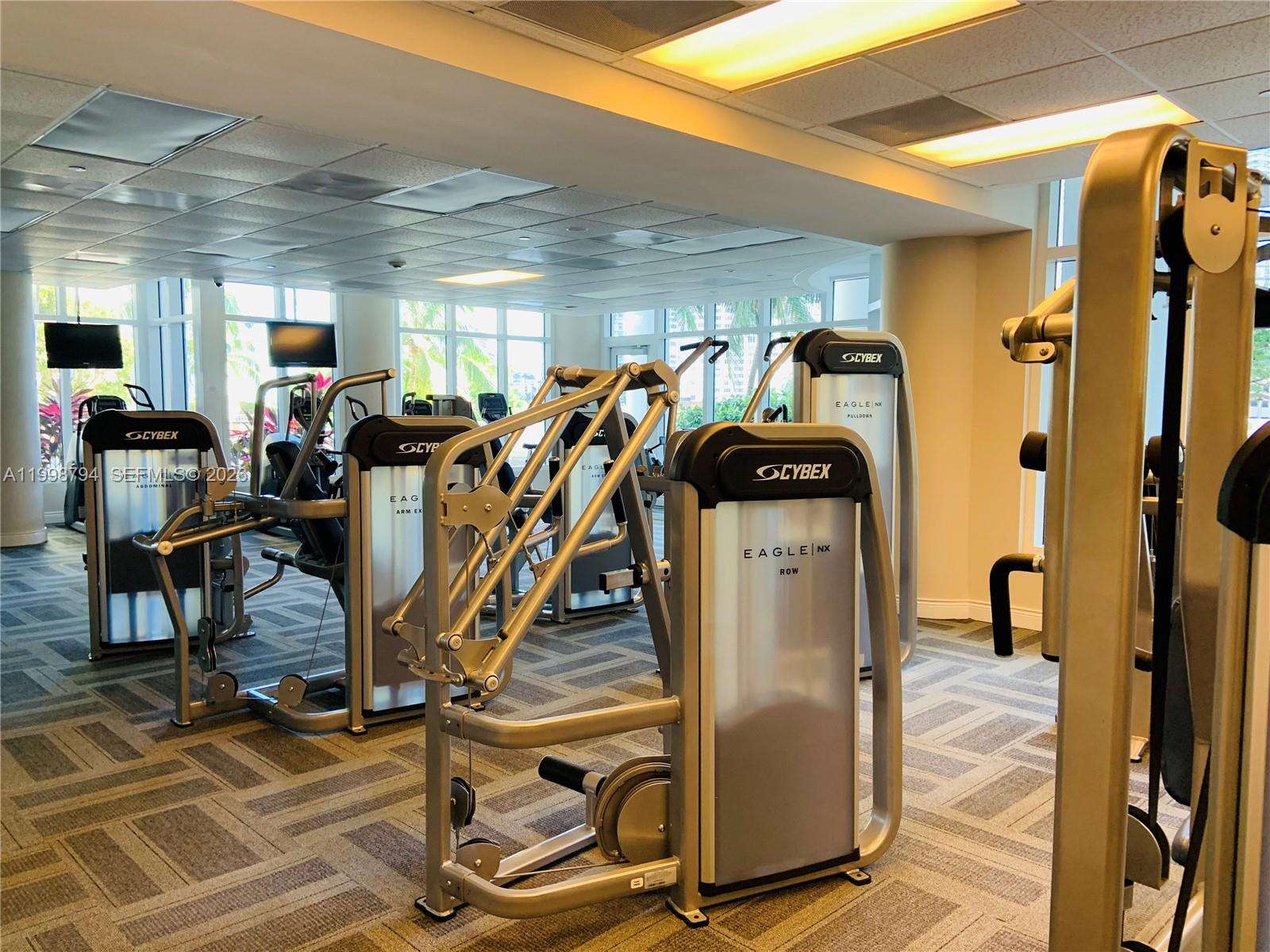 COURTS BRICKELL KEY CONDO - Residential Lease