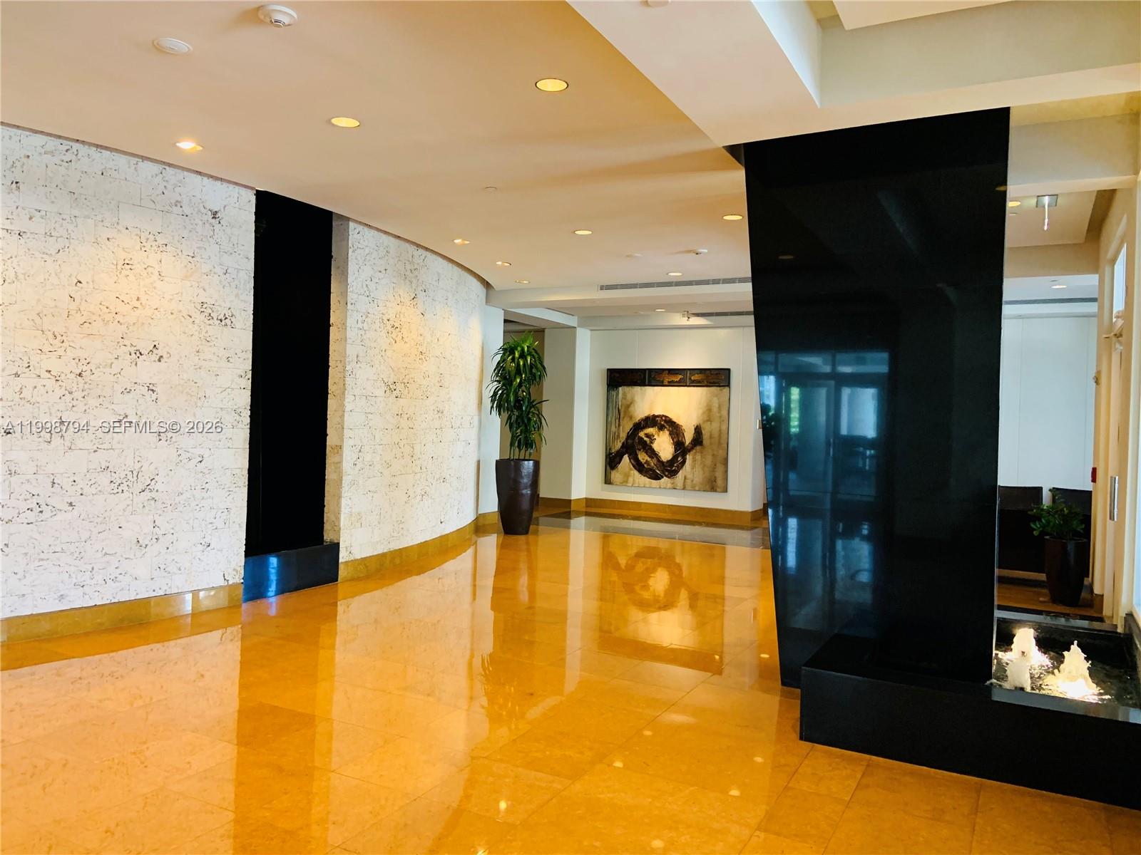 COURTS BRICKELL KEY CONDO - Residential Lease