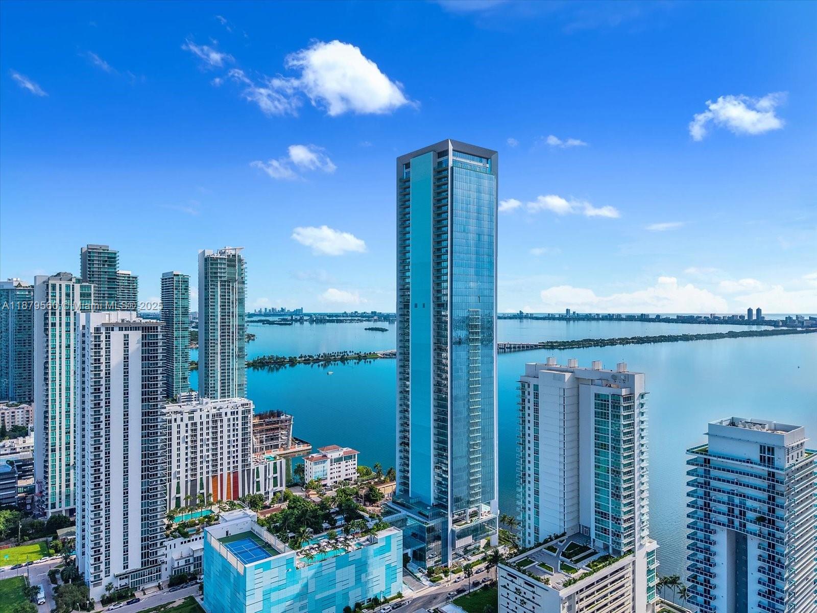 ESCOTTONIA PARK - Residential