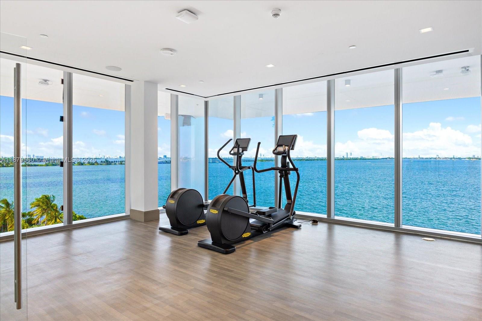 ESCOTTONIA PARK - Residential