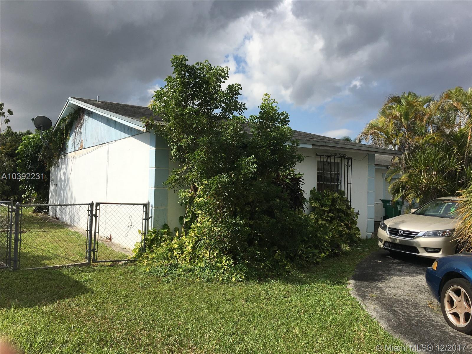 WINSTON PARK UNIT TWO - Residential