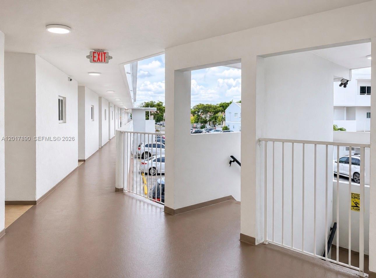 SAVANNAH APARTMENTS CONDO - Residential