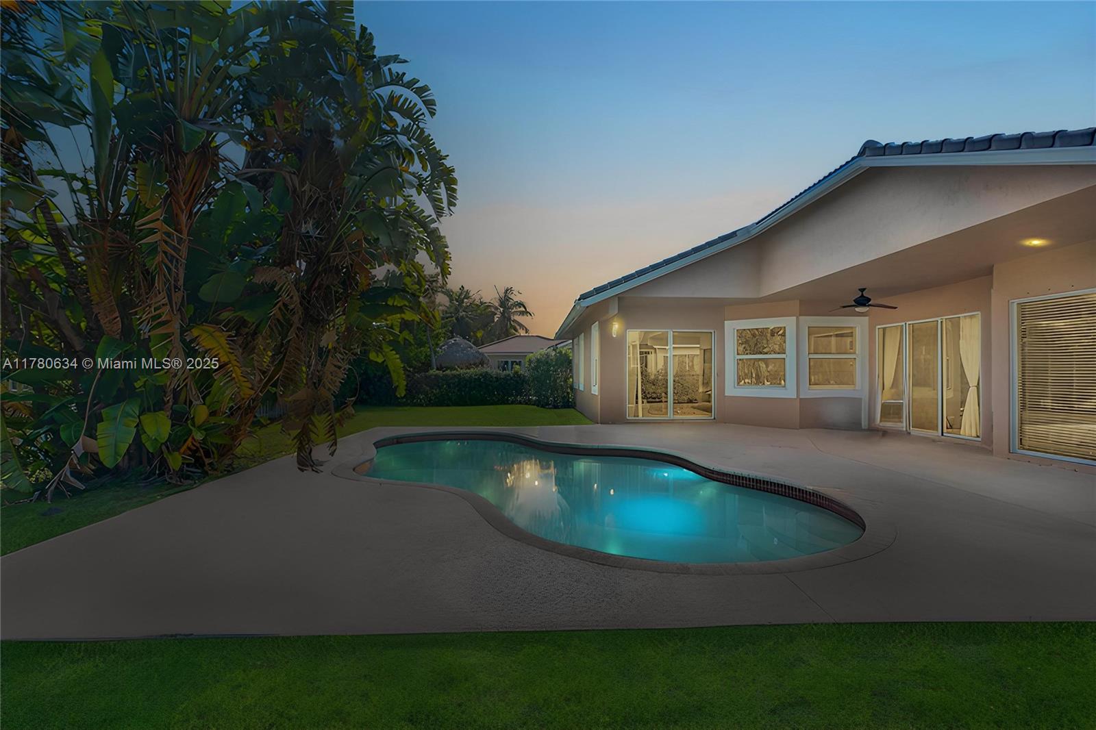 11257 Nw 51st St, Coral Springs, Broward County, Florida - 4 Bedrooms  
2 Bathrooms - 