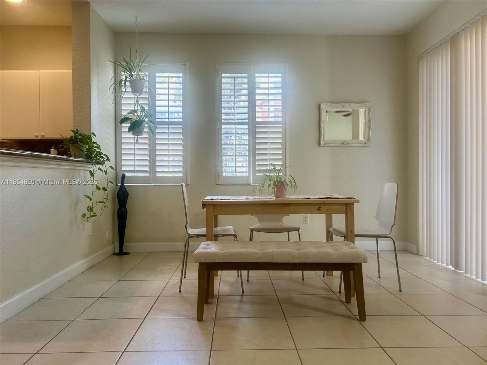 SHOMA COURTYARDS - Residential Lease