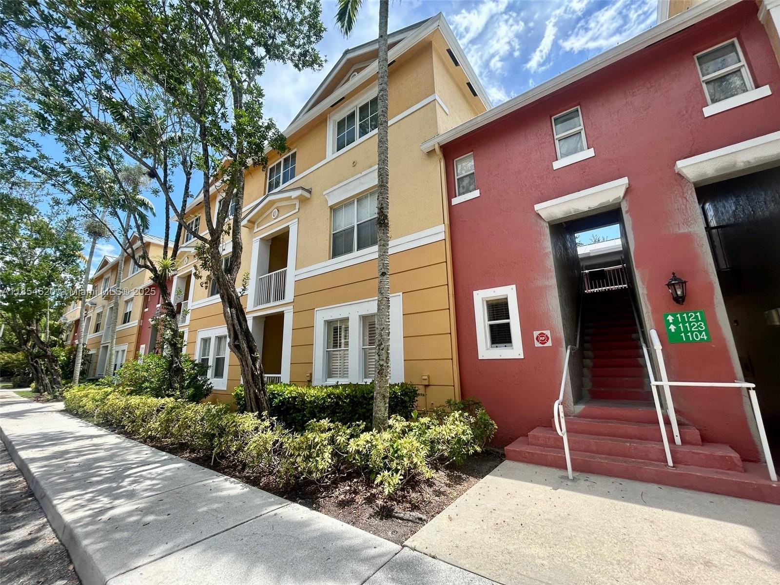 SHOMA COURTYARDS - Residential Lease
