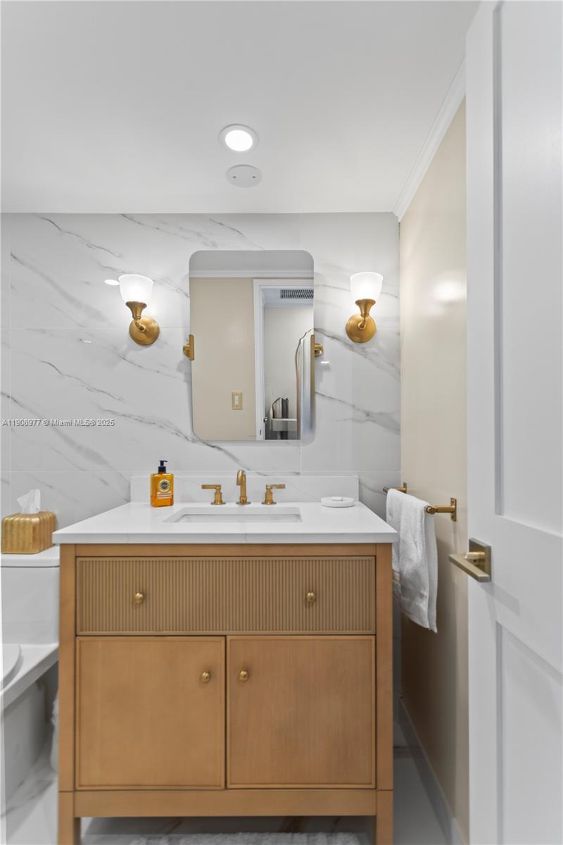 SEACOAST 5700 CONDO - Residential