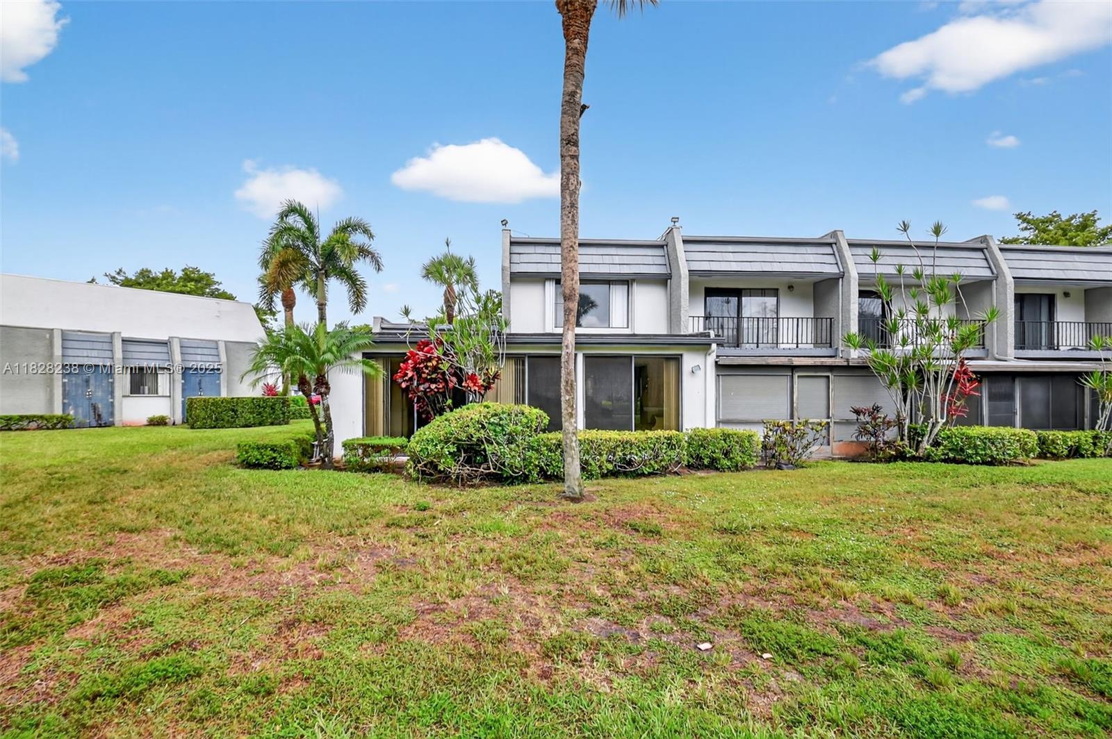 4817 Esedra Ct 4817