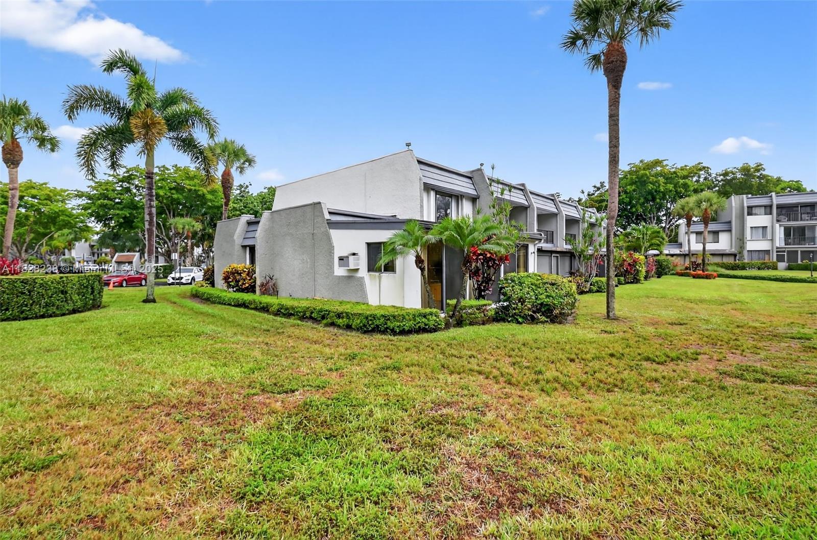 4817 Esedra Ct 4817