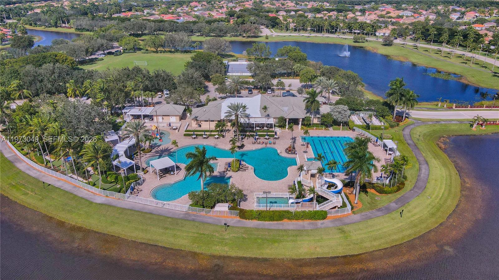 SECTOR 2-PARCELS 1 2 3 4 - Residential