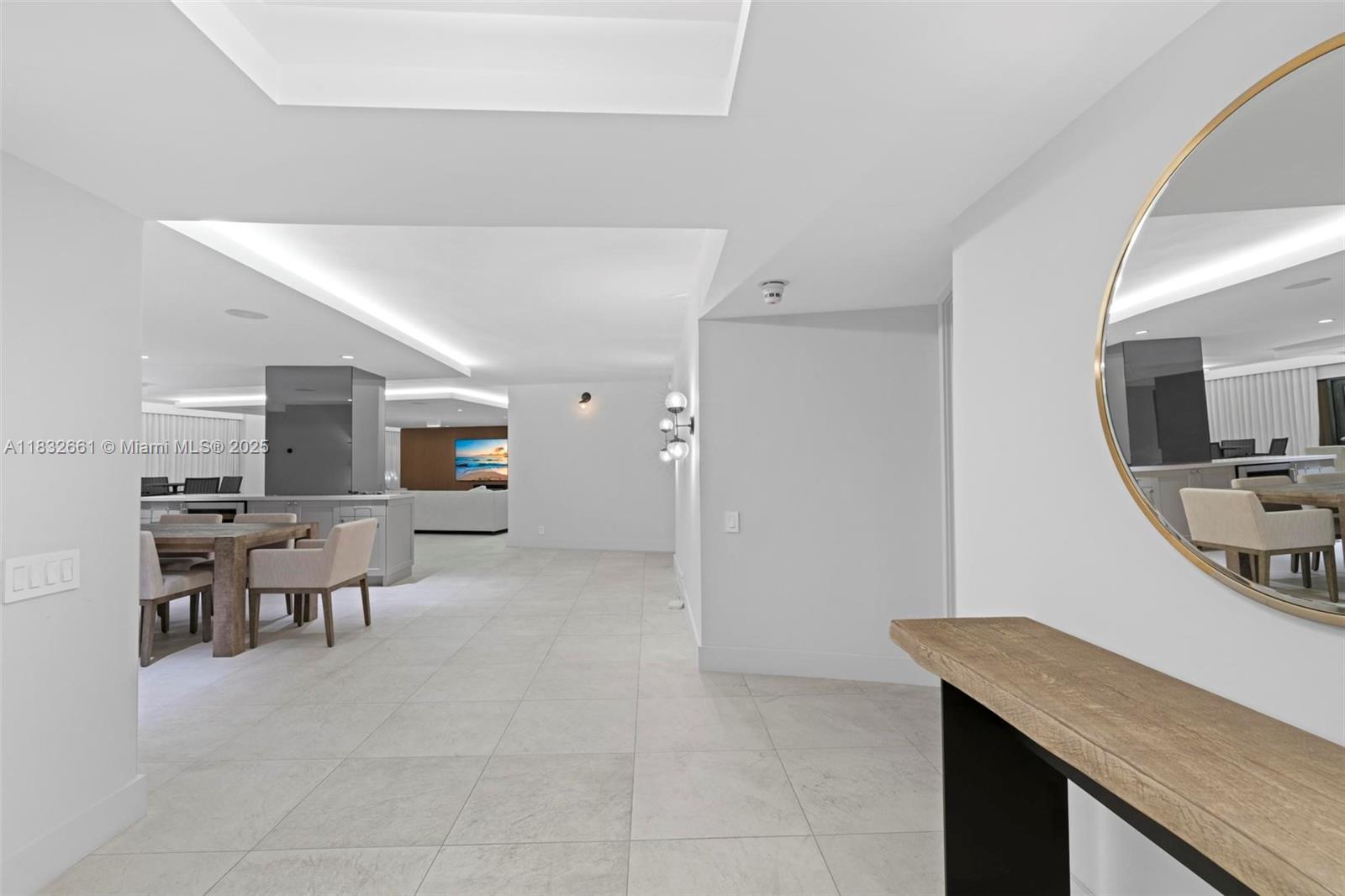 1800 S Ocean Blvd 409