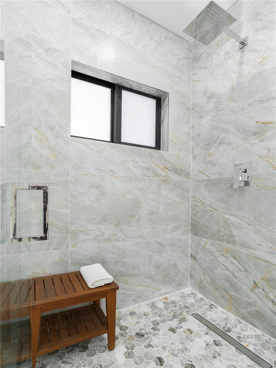 NICHOLS HEIGHTS - Residential