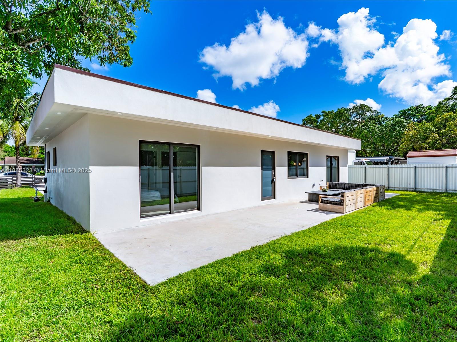 NICHOLS HEIGHTS - Residential