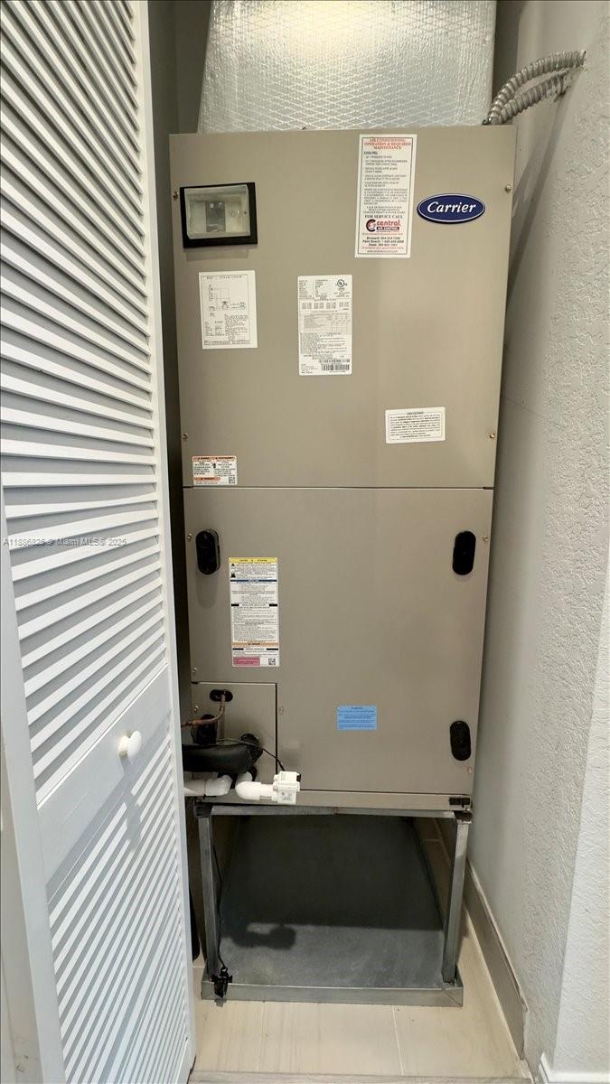 PEMBROKE LAKES SOUTH - Residential