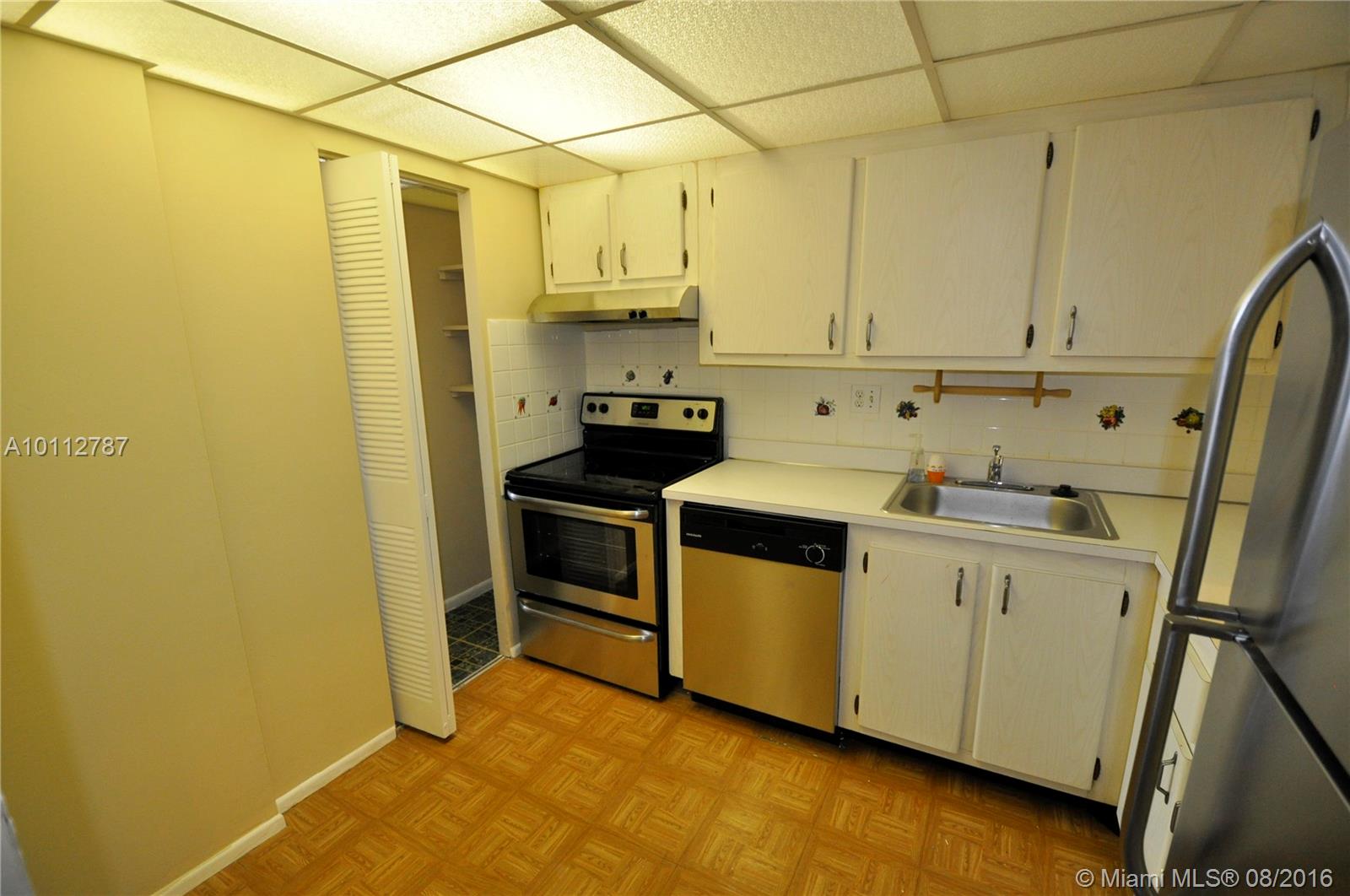 Versailles Gardens Condo - Residential Lease