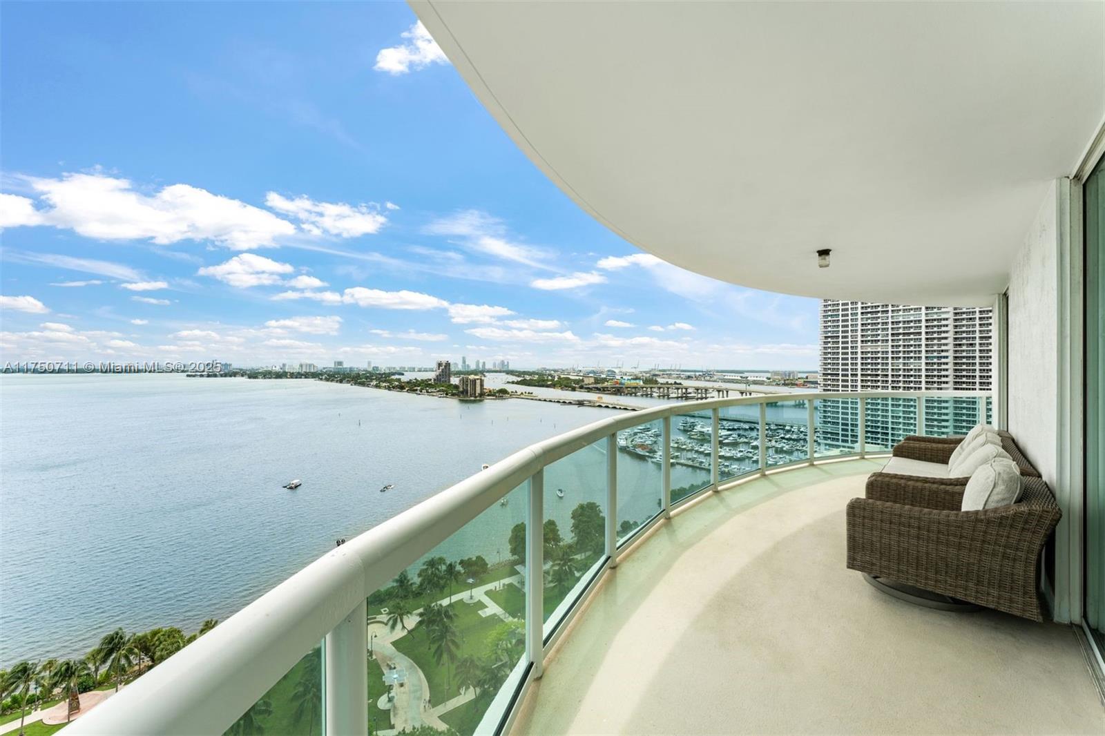 Property for Sale at 1800 N Bayshore Dr 2101, Miami, Broward County, Florida - Bedrooms: 3 
Bathrooms: 3  - $1,195,000