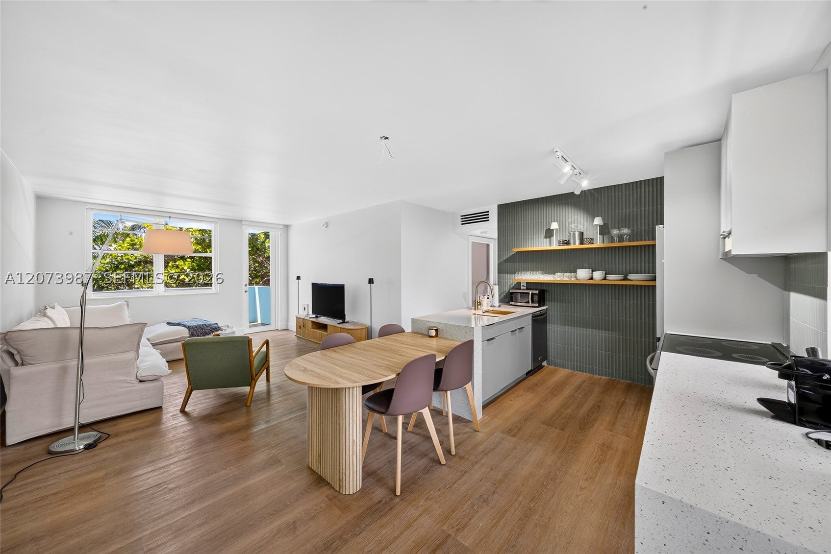 301 Ocean Dr 201
