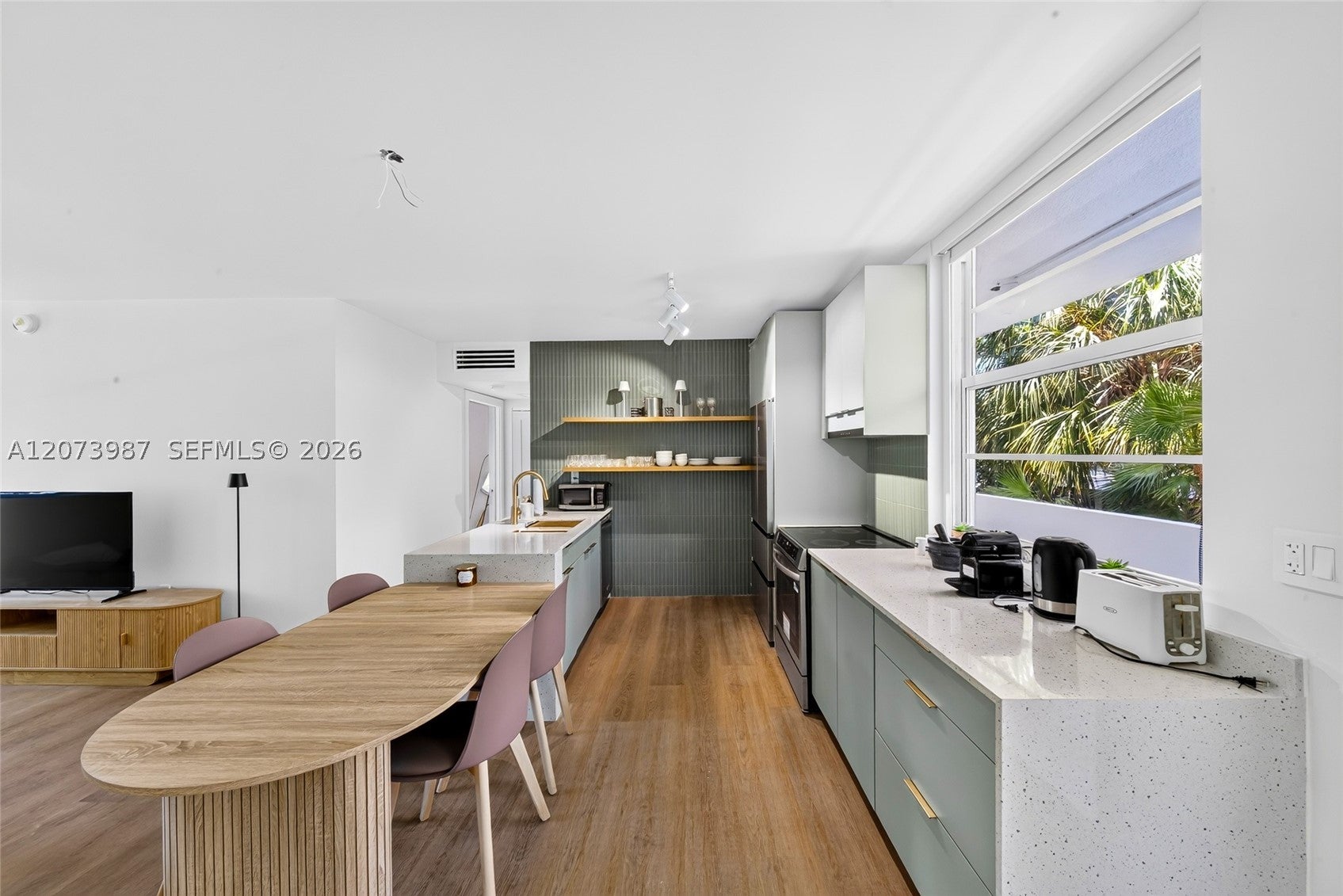301 Ocean Dr 201