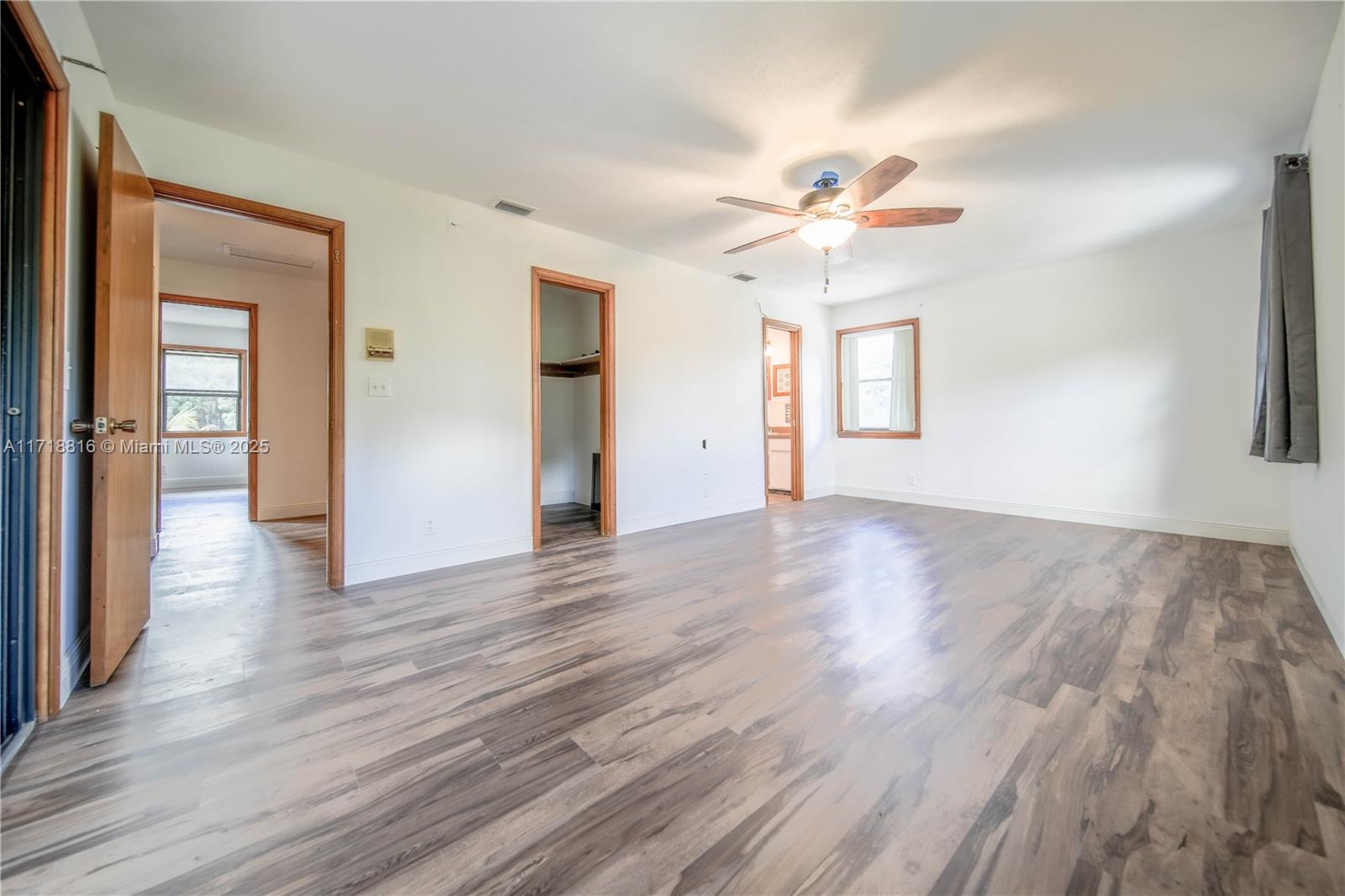 PALM BEACH FARMS CO 3 - Residential