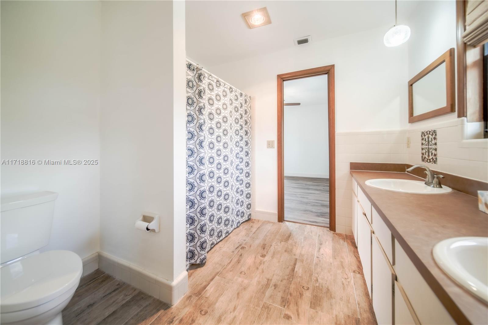 PALM BEACH FARMS CO 3 - Residential