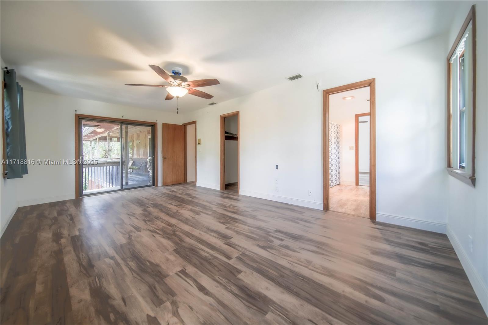 PALM BEACH FARMS CO 3 - Residential