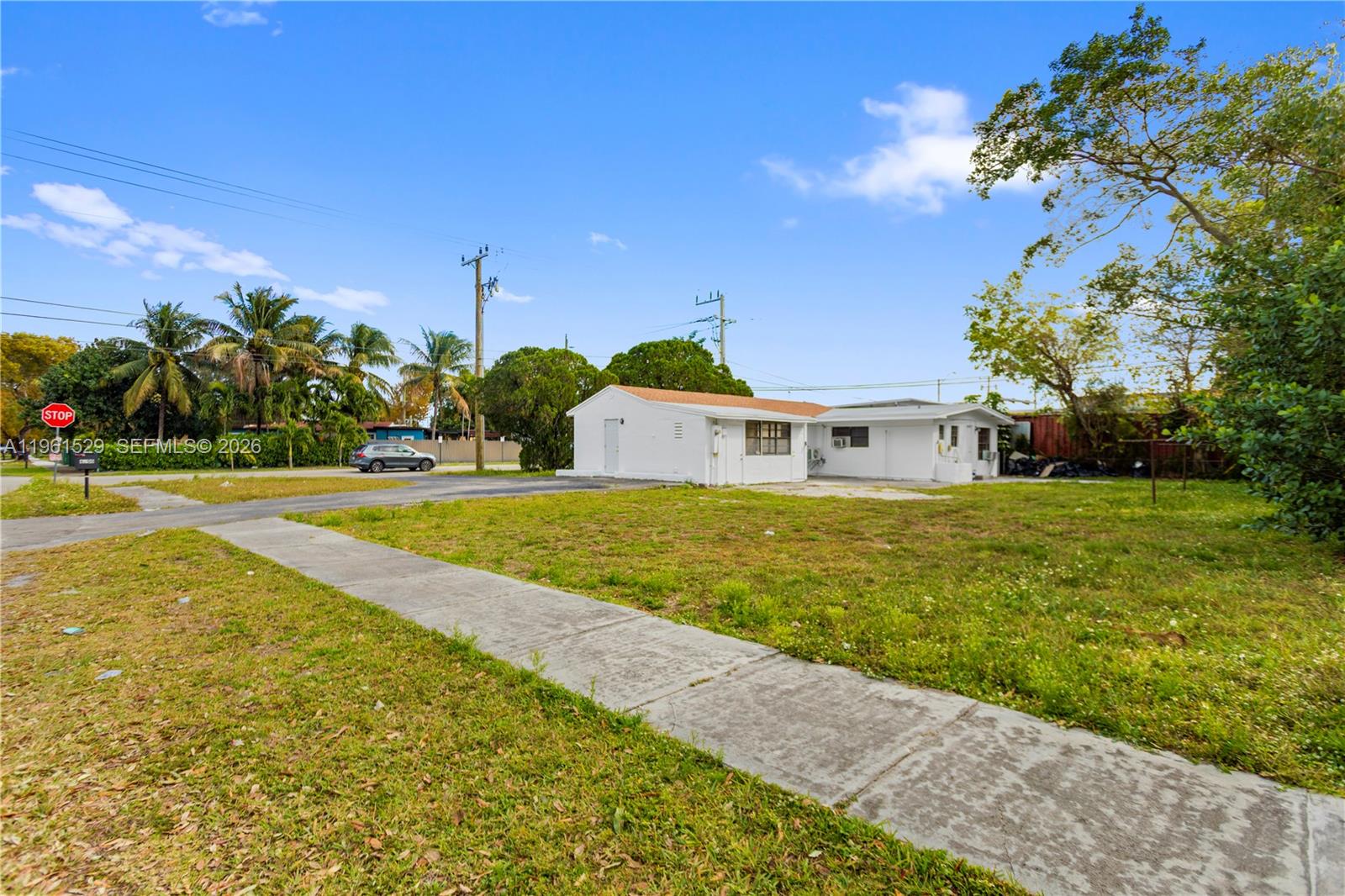 THIRD AMEND PLAT OF PORTI - Residential