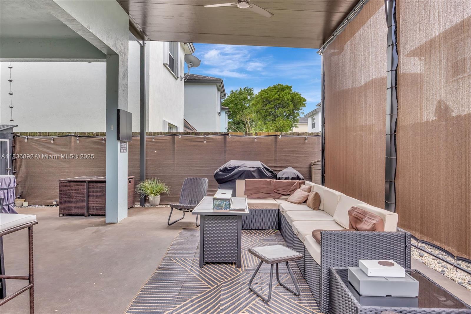 BALI AT OASIS - Residential