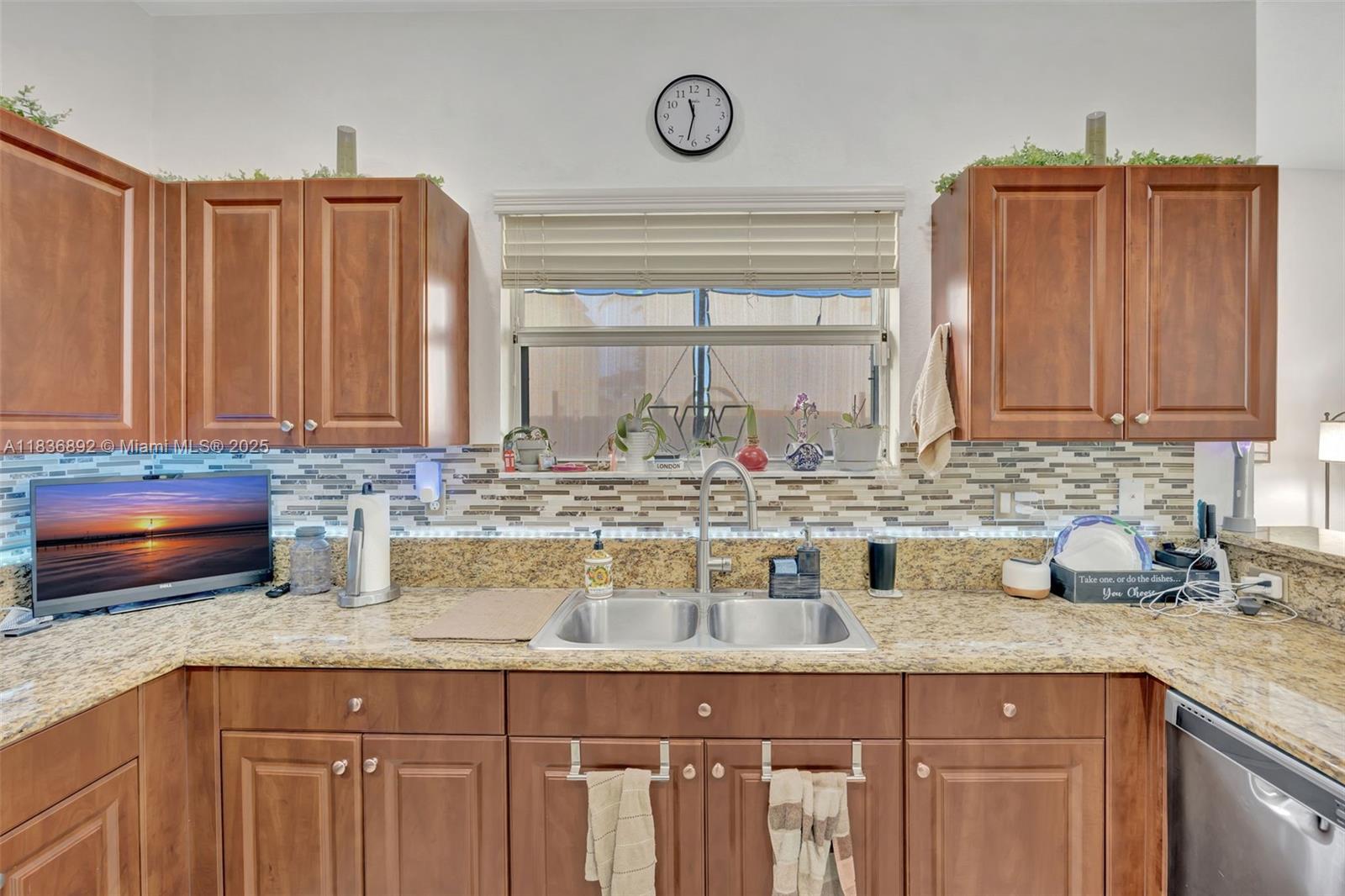 BALI AT OASIS - Residential