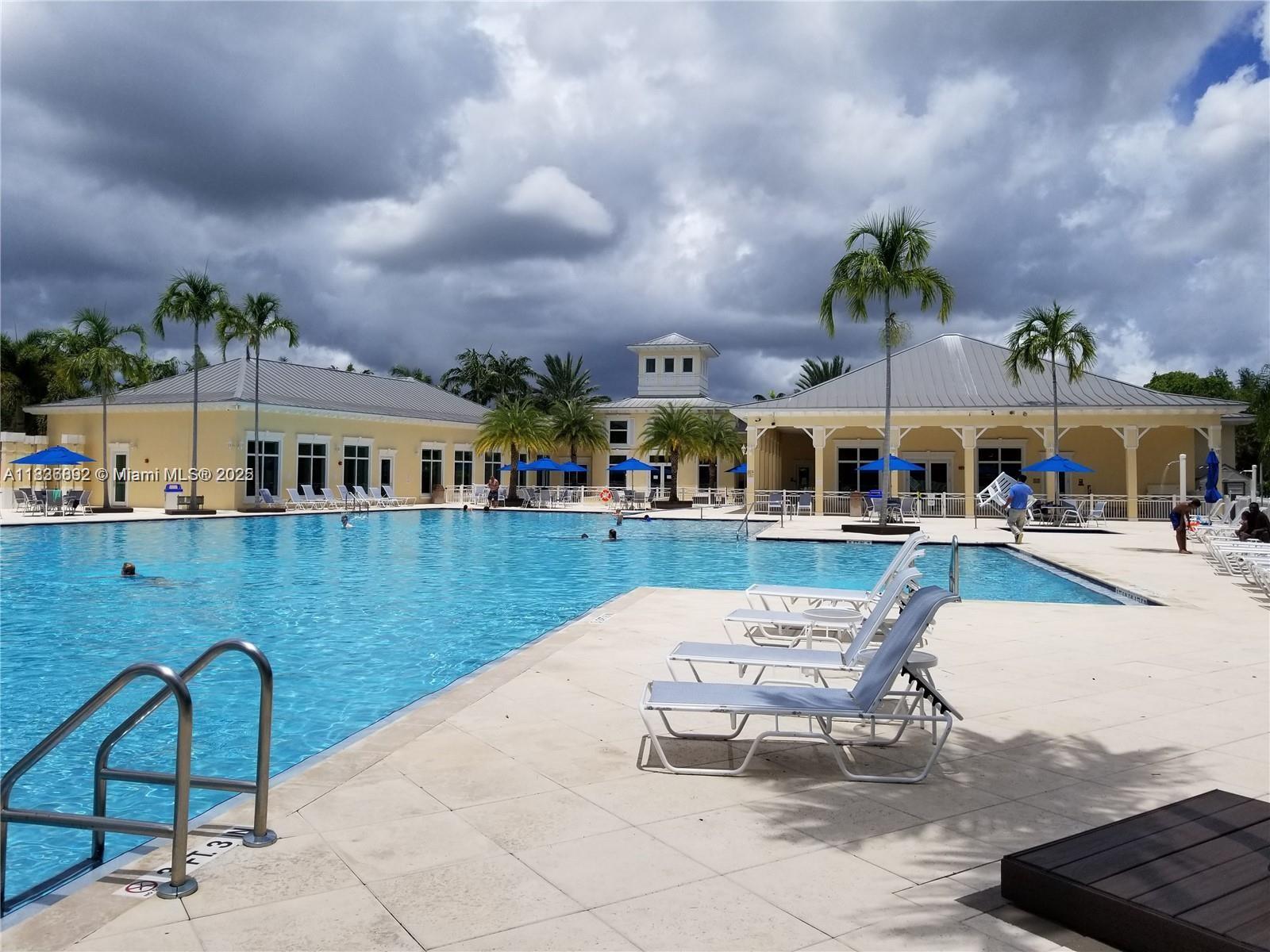 BALI AT OASIS - Residential