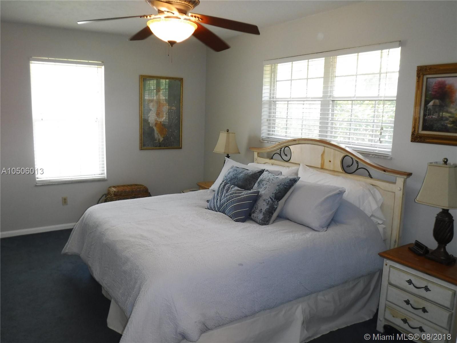 SOUTH SHORE 2 OF WELLINGT - Residential