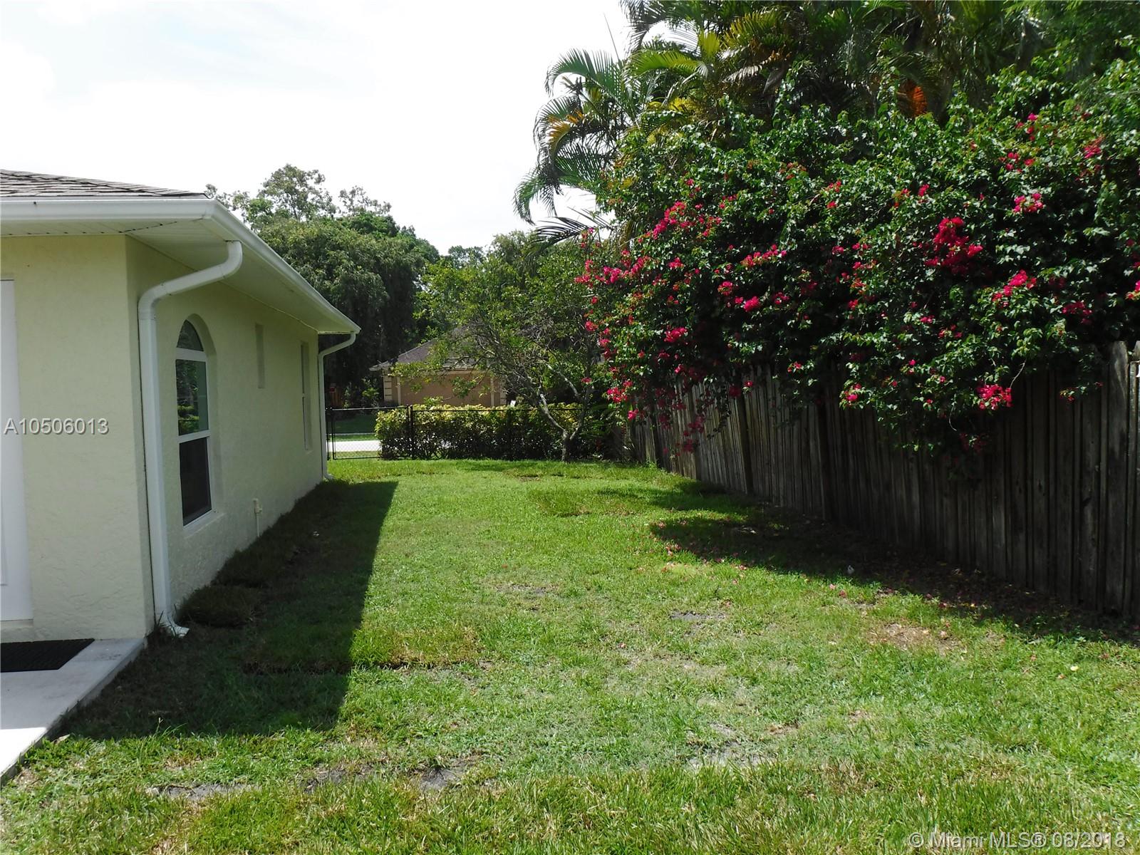 SOUTH SHORE 2 OF WELLINGT - Residential