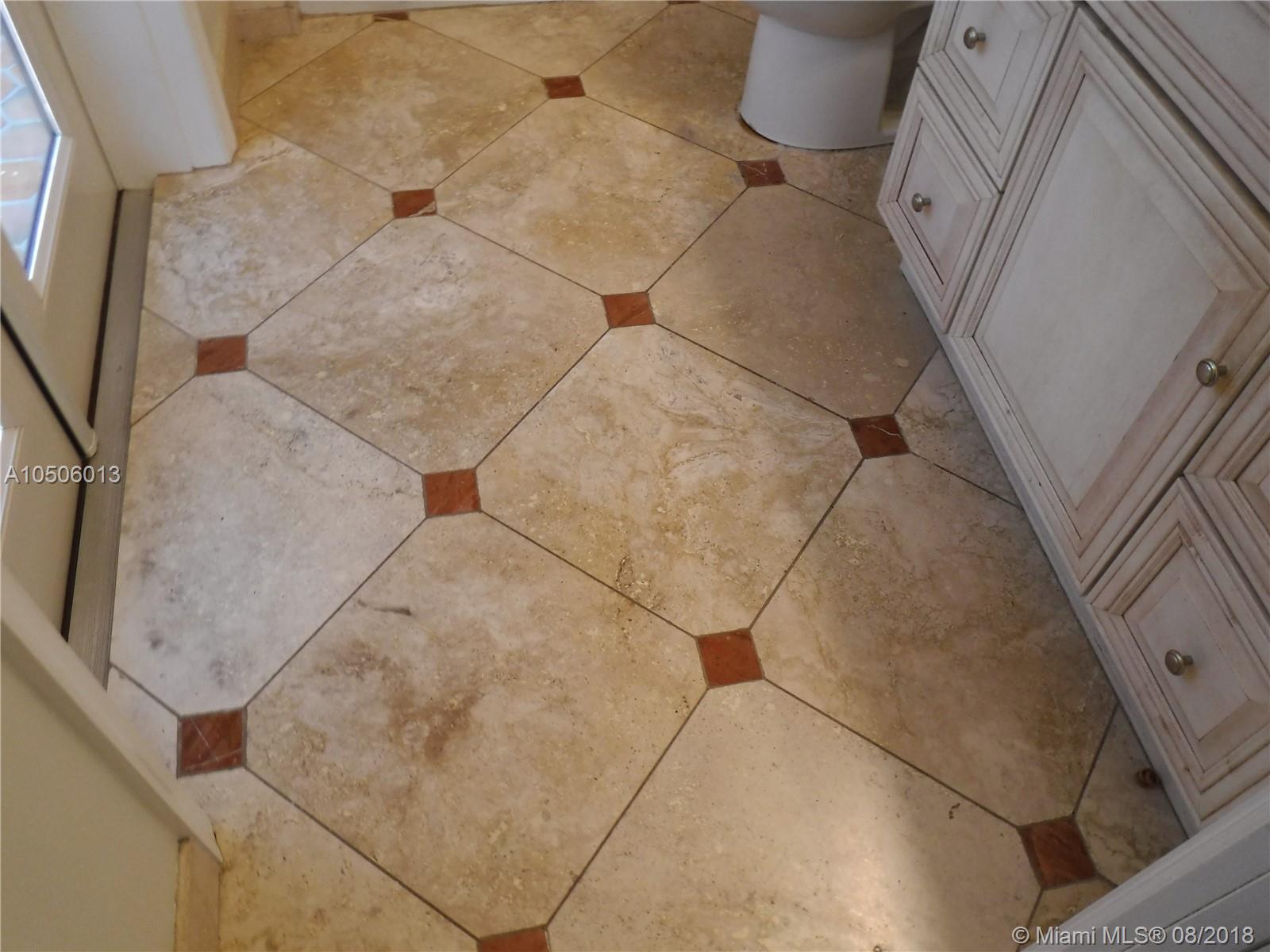 SOUTH SHORE 2 OF WELLINGT - Residential