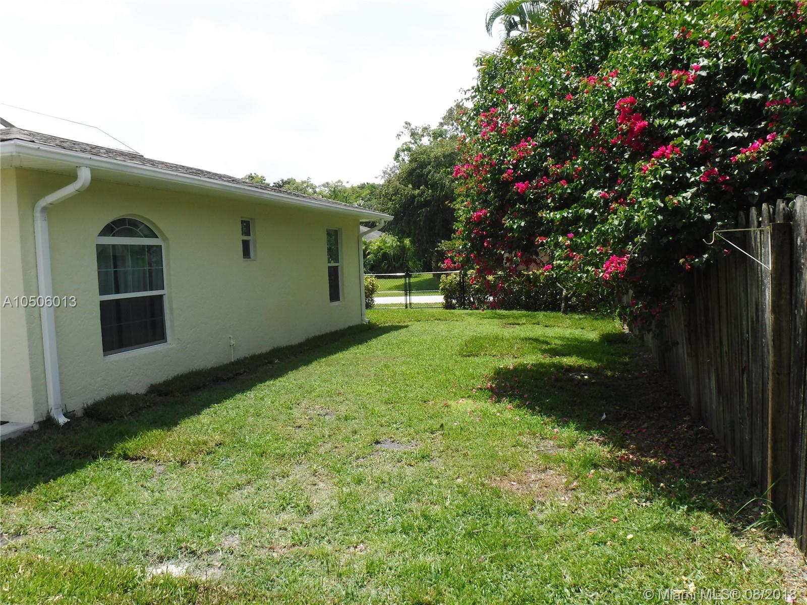 SOUTH SHORE 2 OF WELLINGT - Residential