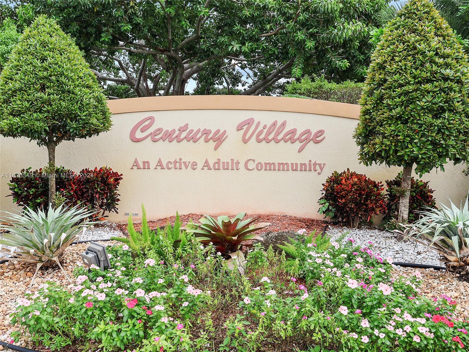 SUFFOLK AT CENTURY VILLAG - Residential