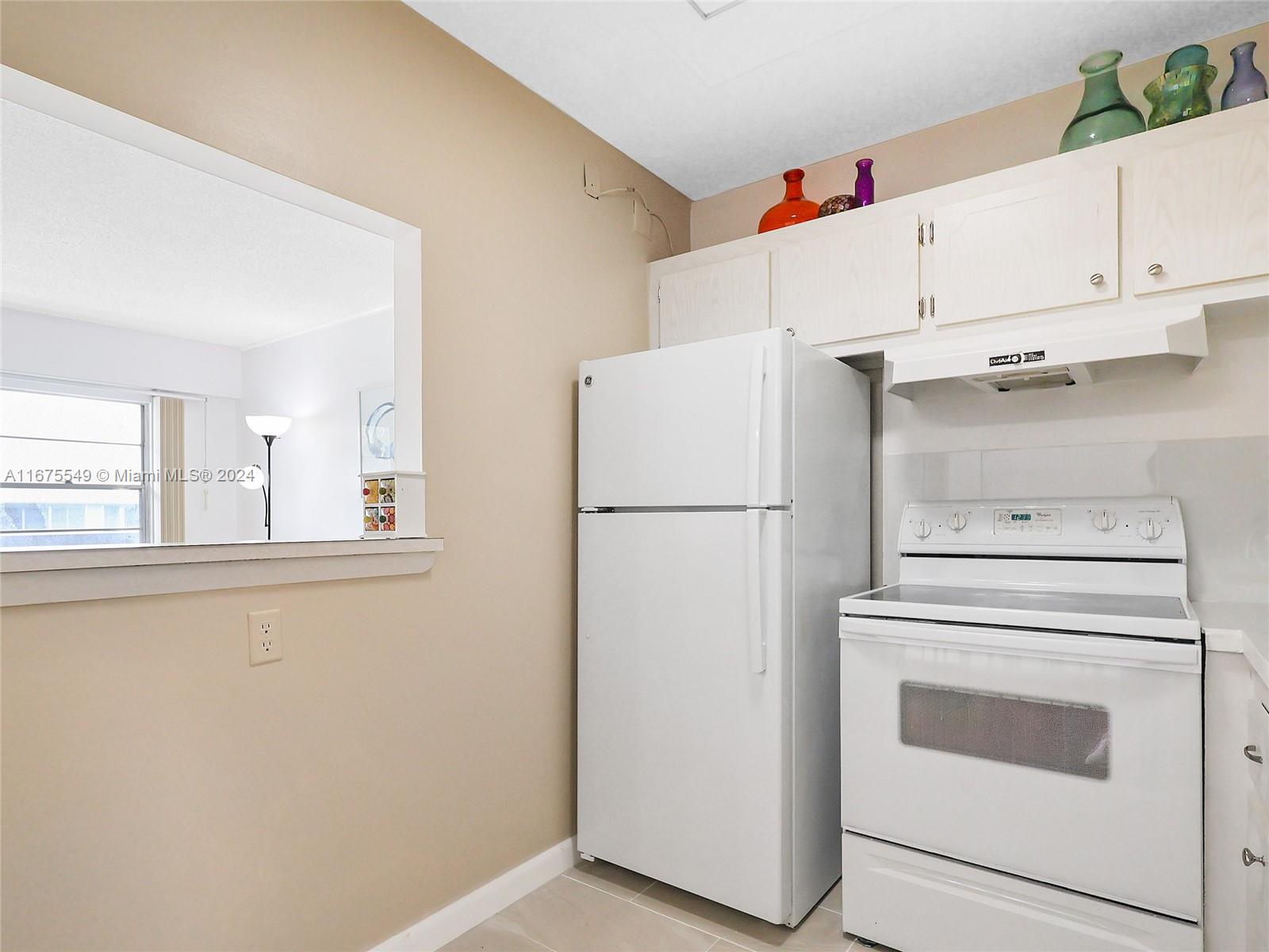 SUFFOLK AT CENTURY VILLAG - Residential