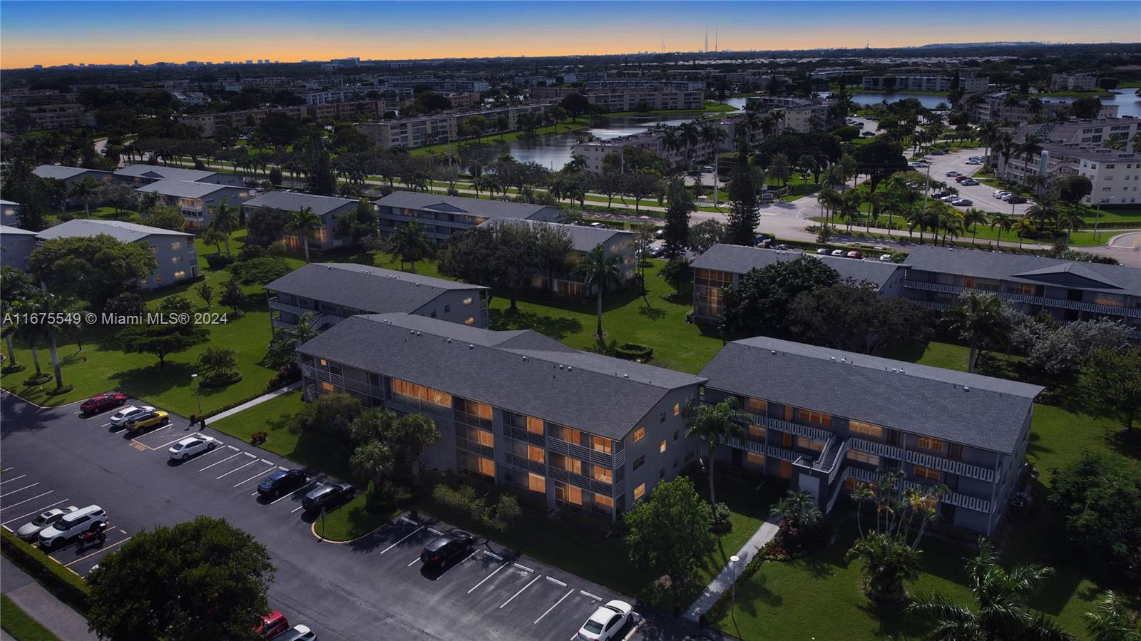 SUFFOLK AT CENTURY VILLAG - Residential