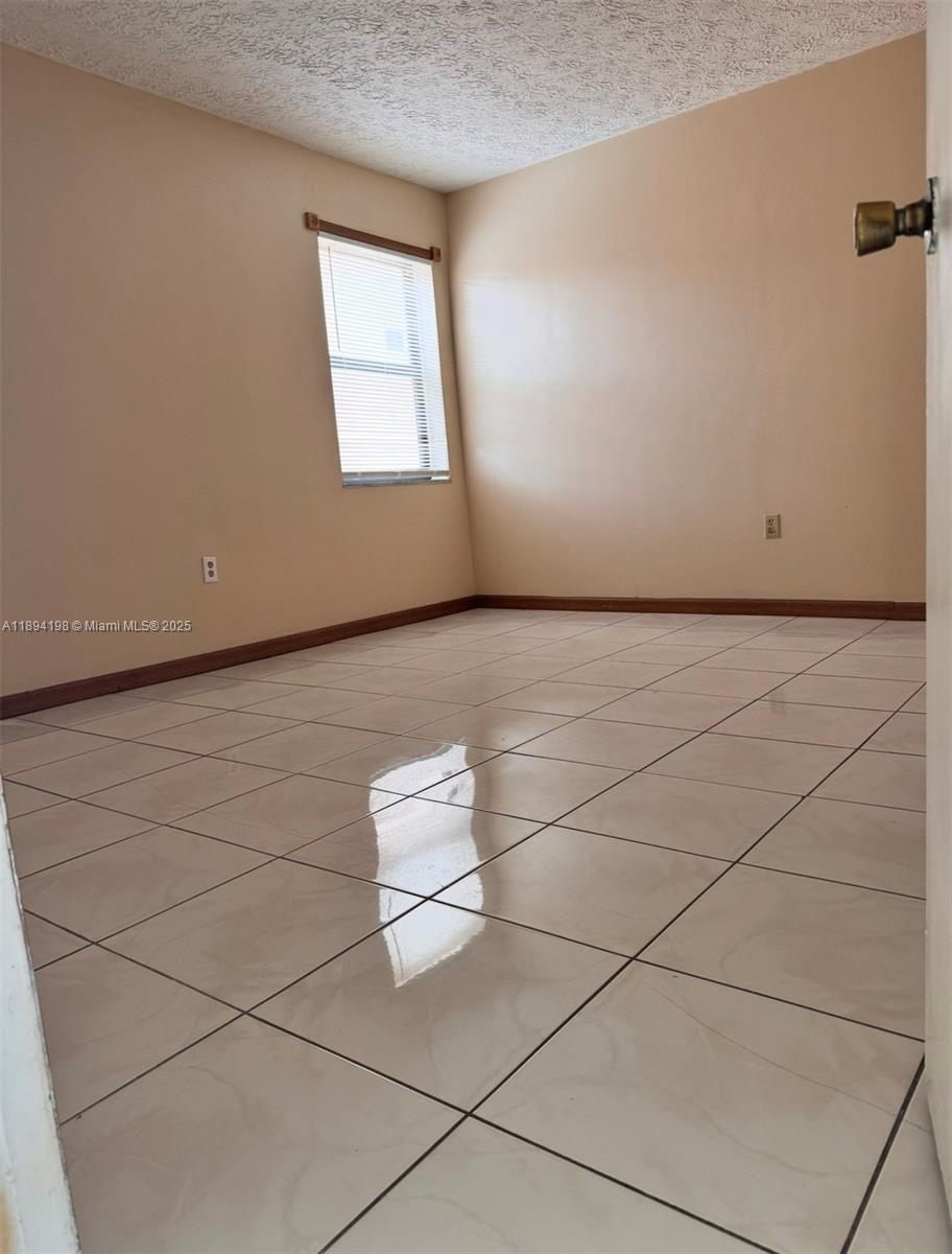 FOCSA CONDO - Residential Lease