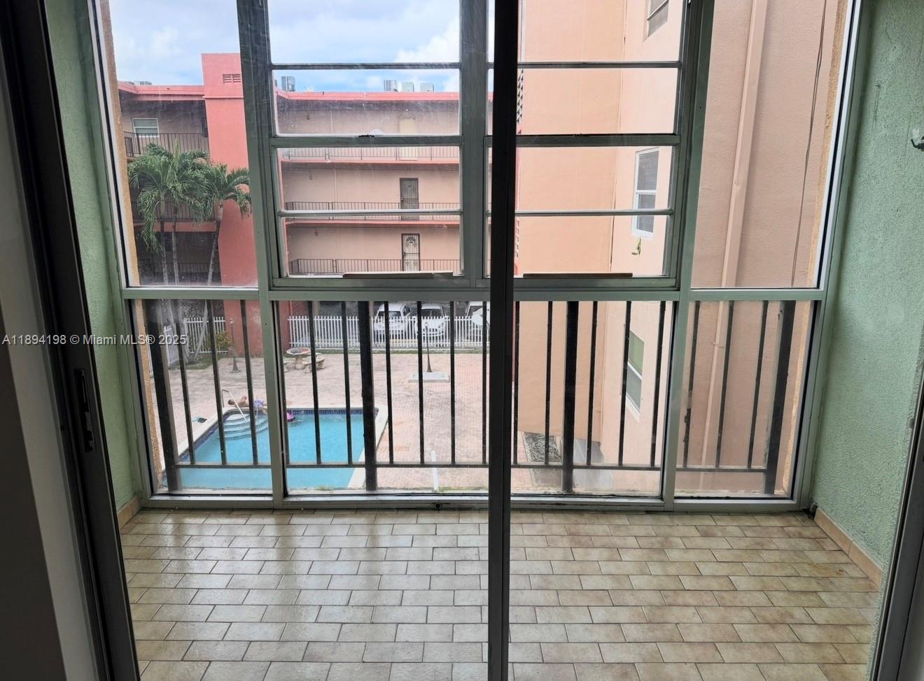 FOCSA CONDO - Residential Lease