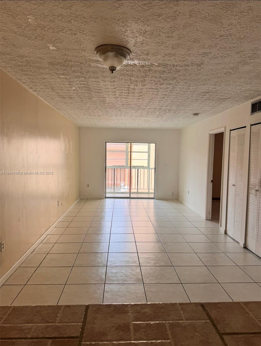 FOCSA CONDO - Residential Lease