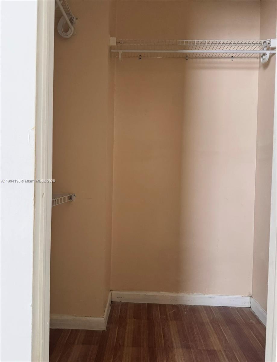FOCSA CONDO - Residential Lease