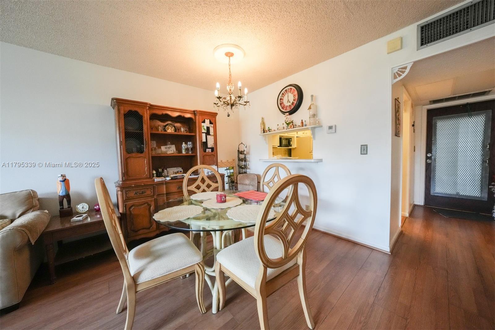 WALNUT GARDENS CONDO - Residential