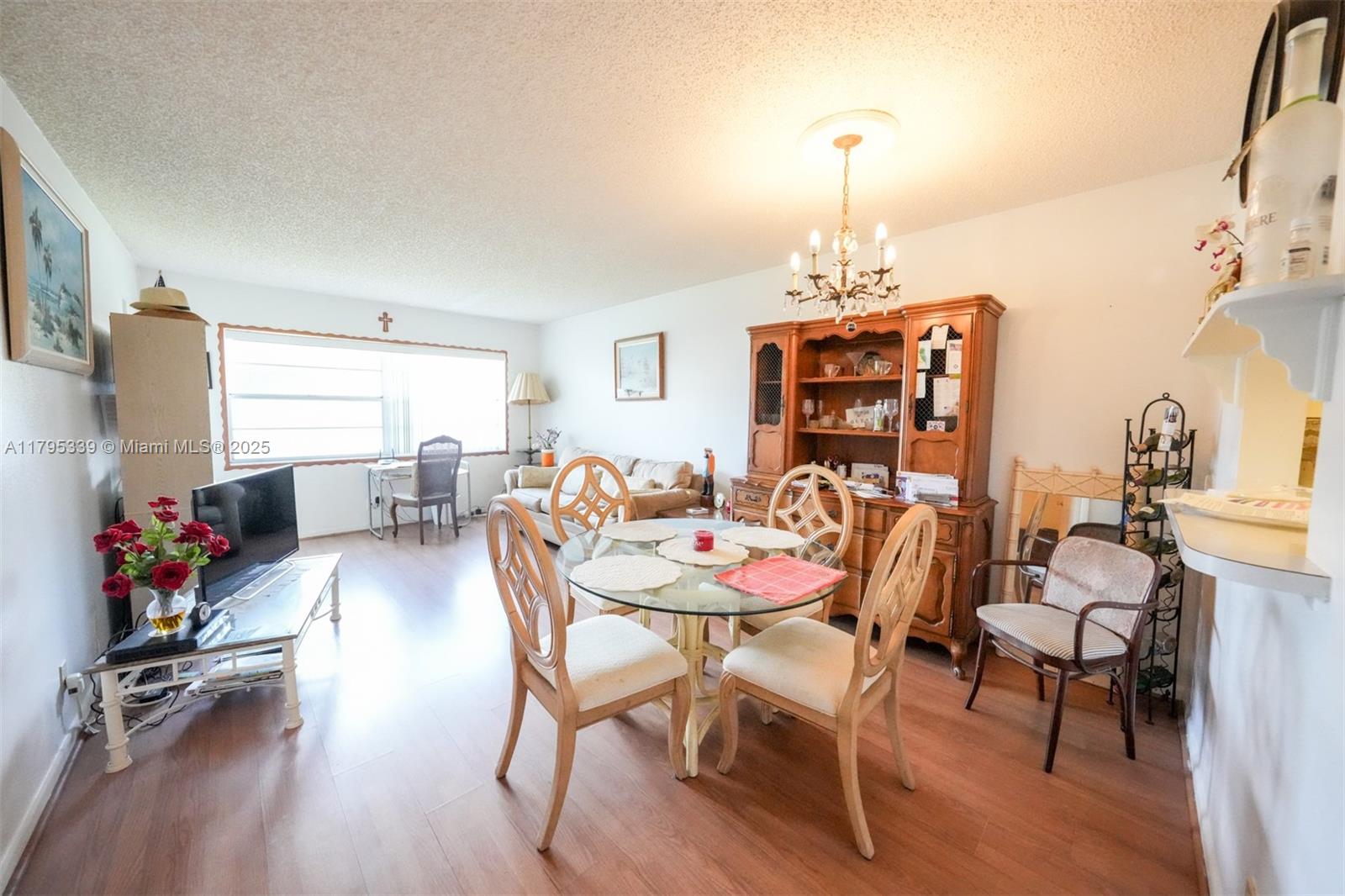 WALNUT GARDENS CONDO - Residential