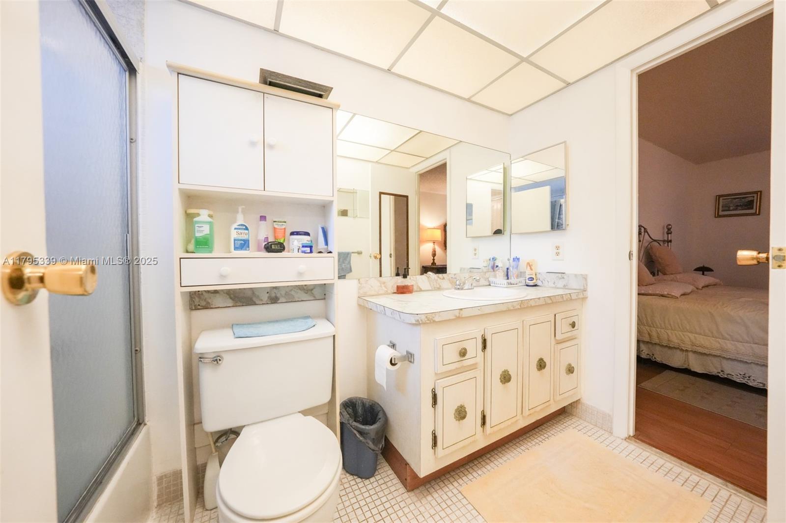 WALNUT GARDENS CONDO - Residential