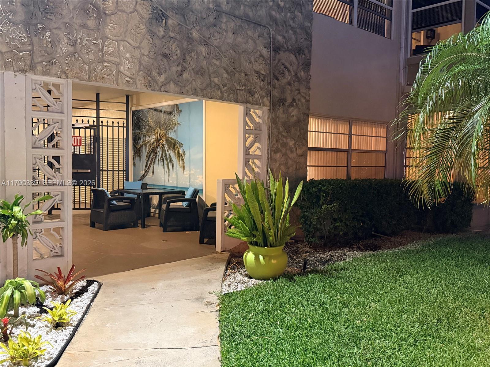 WALNUT GARDENS CONDO - Residential